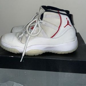 Jordan 11 Platinum Tint GS 6.5Y (used)